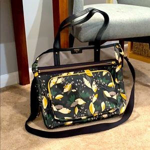 Fossil messenger pocketbook bag.